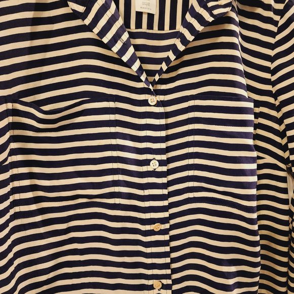 J.Crew 100% Silk  Navy & Cream Striped Button Down Top Size 4 - Picture 4 of 14